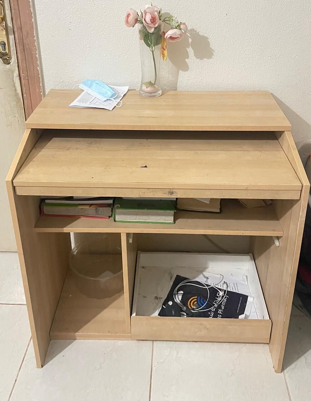Riyadh, Furniture, SAR 100,  Furnitures For Sale Due To Vacate A House