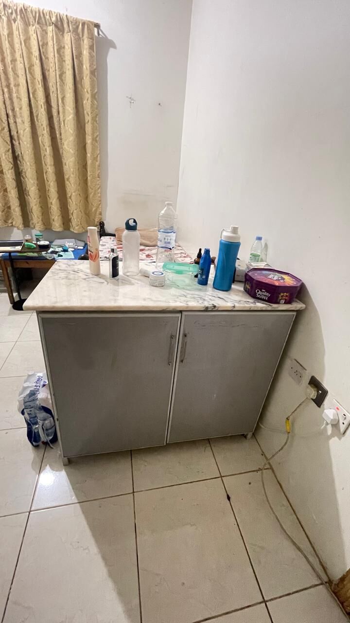 Riyadh, Furniture, SAR 100,  Furnitures For Sale Due To Vacate A House