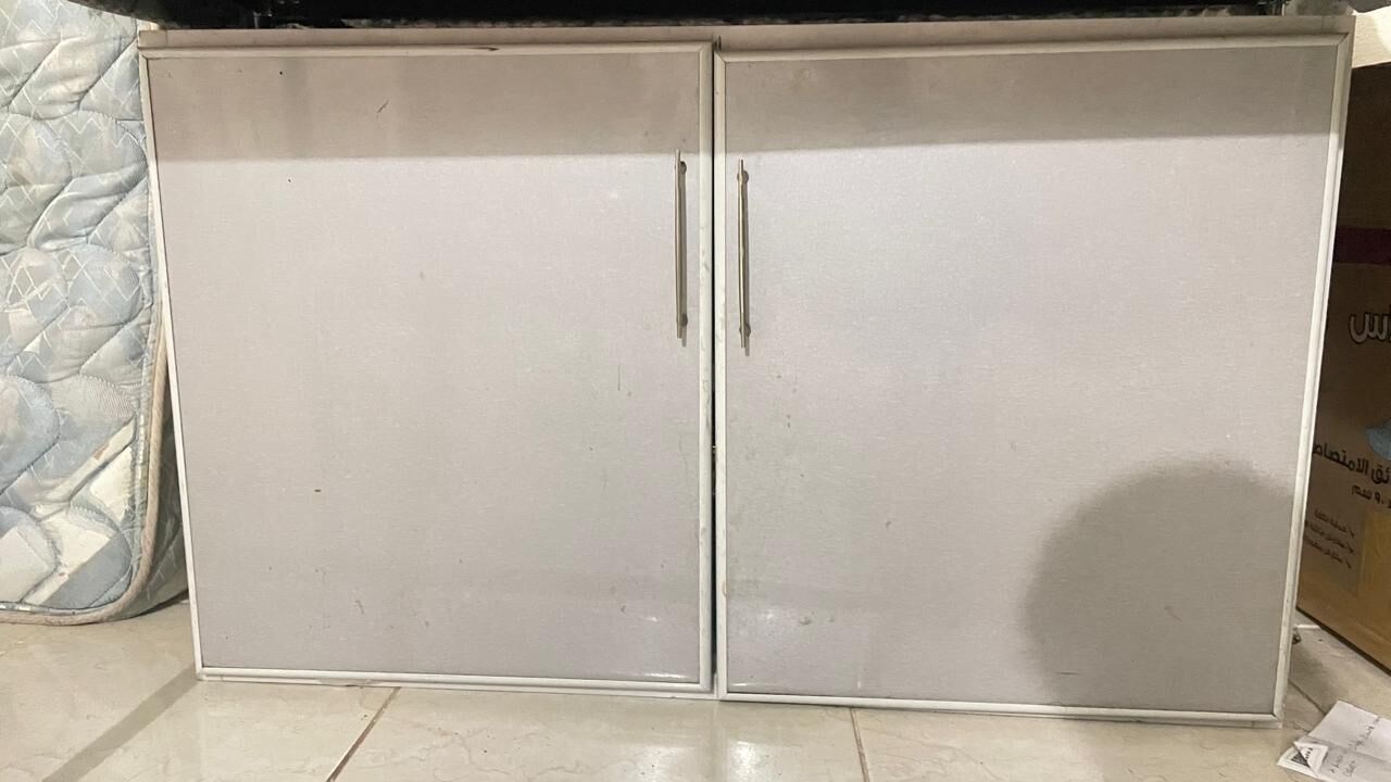 Riyadh, Furniture, SAR 100,  Furnitures For Sale Due To Vacate A House