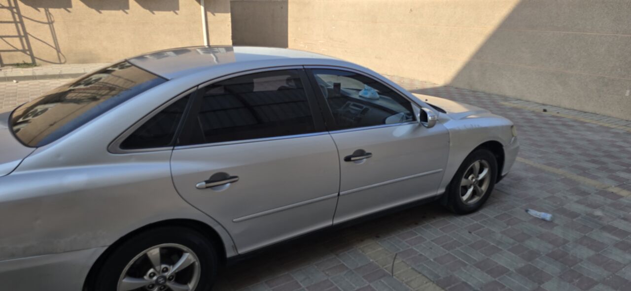 Dammam, Vehicles, Cars & Trucks , SAR 12000,  Hyundai Azera,  2008,  Automatic,  300 KM,