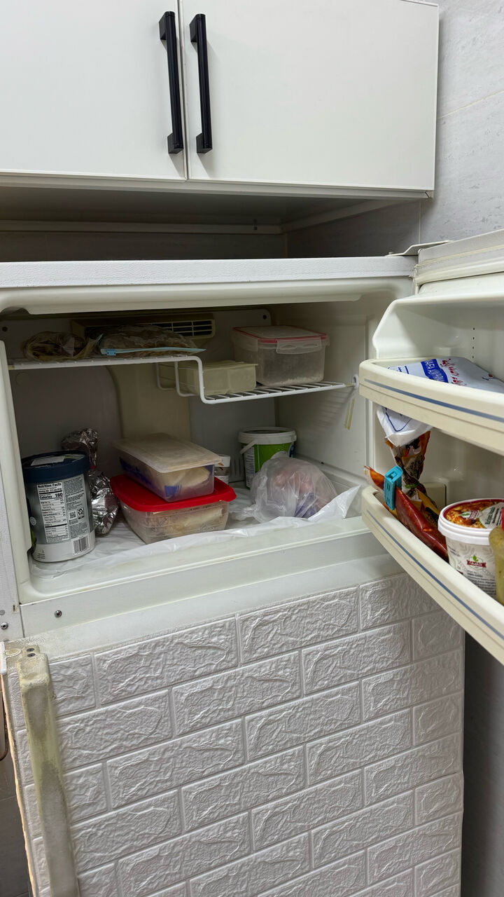Dammam, Appliances, SAR 400,  GENERAL Refrigerator For Sale (Big Size)