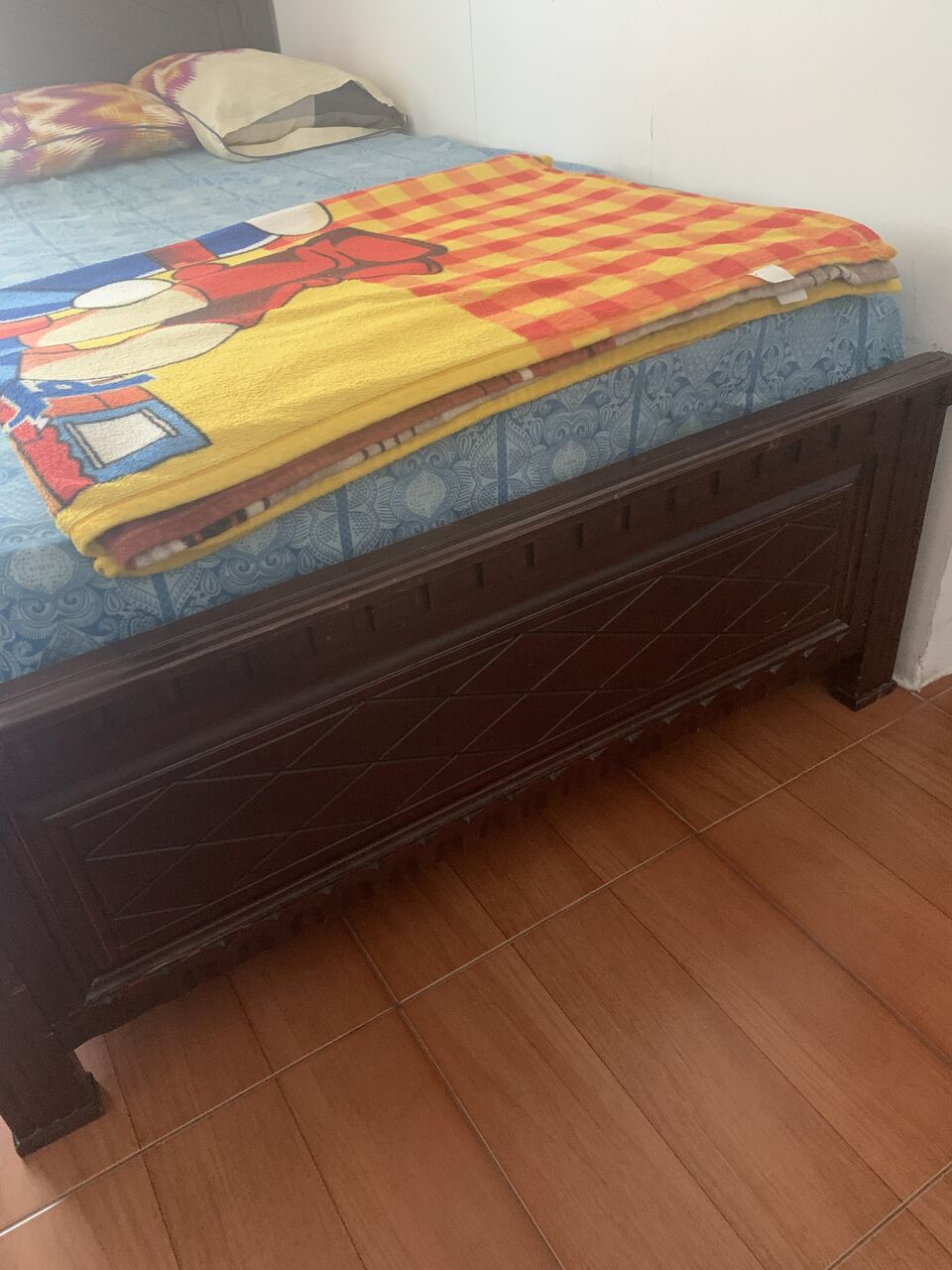 Al Khobar Al Shamalia, Furniture, SAR 500,  Queen Size Wooden Cot With Mattress