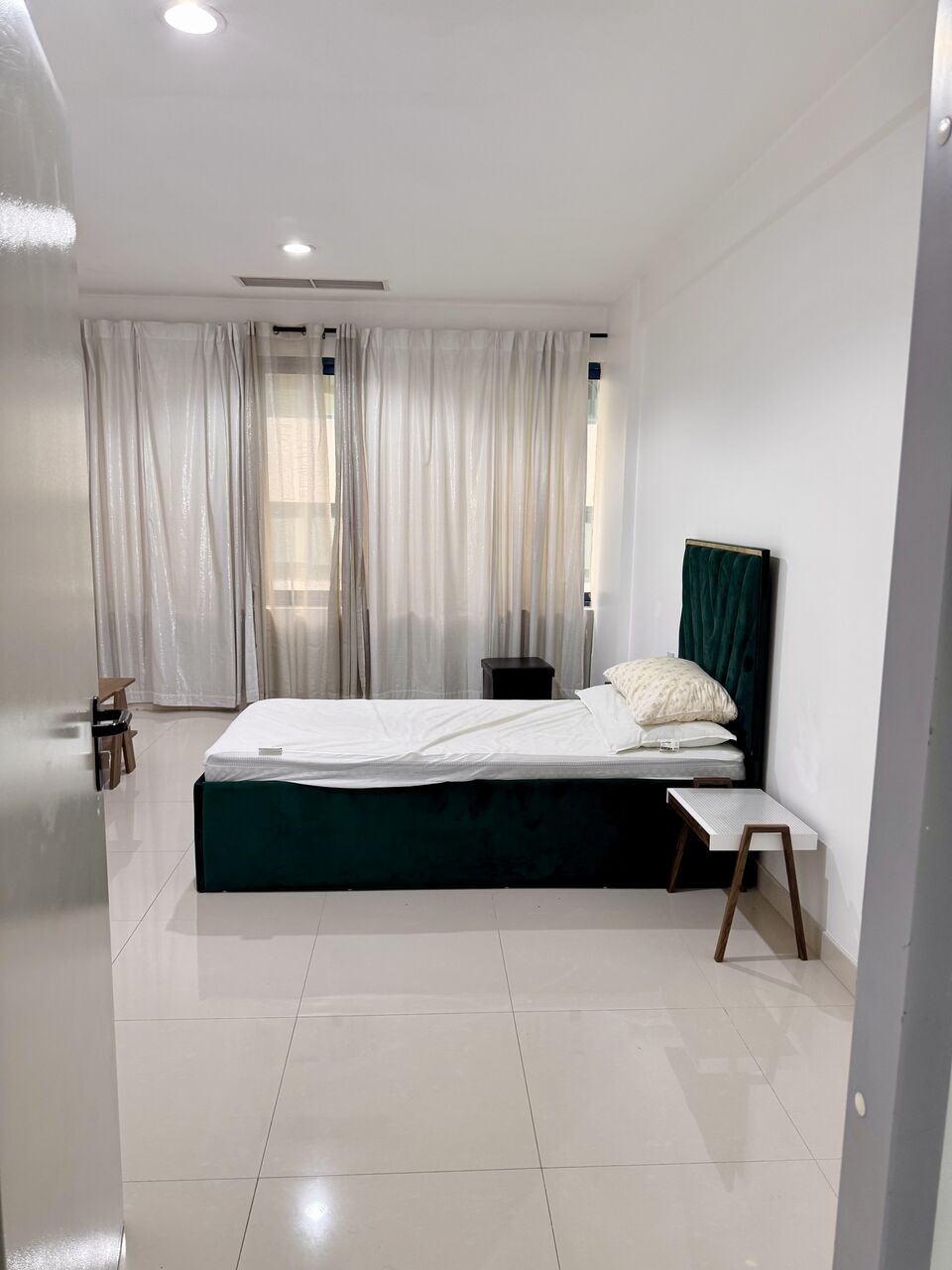 Al Raffa, Rooms for Rent, AED 3600/month,  Furnished,  Room For Rent For Family