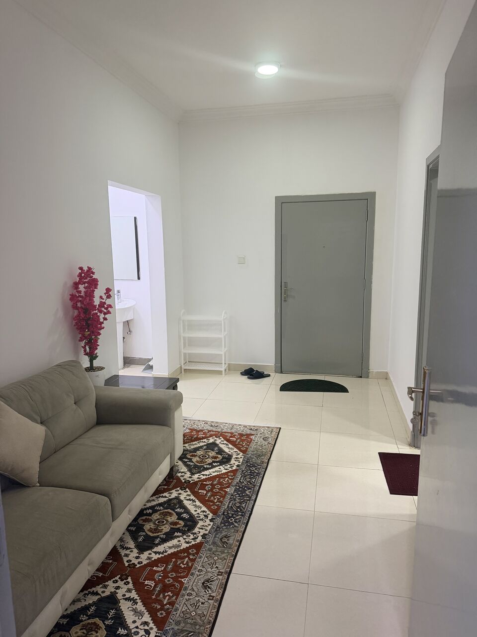 Riyadh, Apartments, Flats, Houses & Villas, SAR 2700/month,  Furnished,  3 BR,  1200 Sq. Feet,  Premium Family Sharing 3bedroom Near By Metro Exit 6