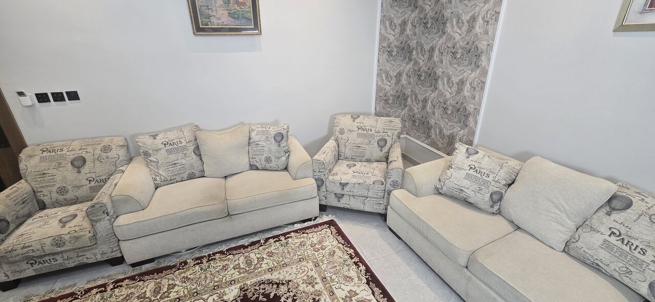 Jeddah, Furniture, SAR 2500,  American 7-Seater Sofa Set 4 Pieces