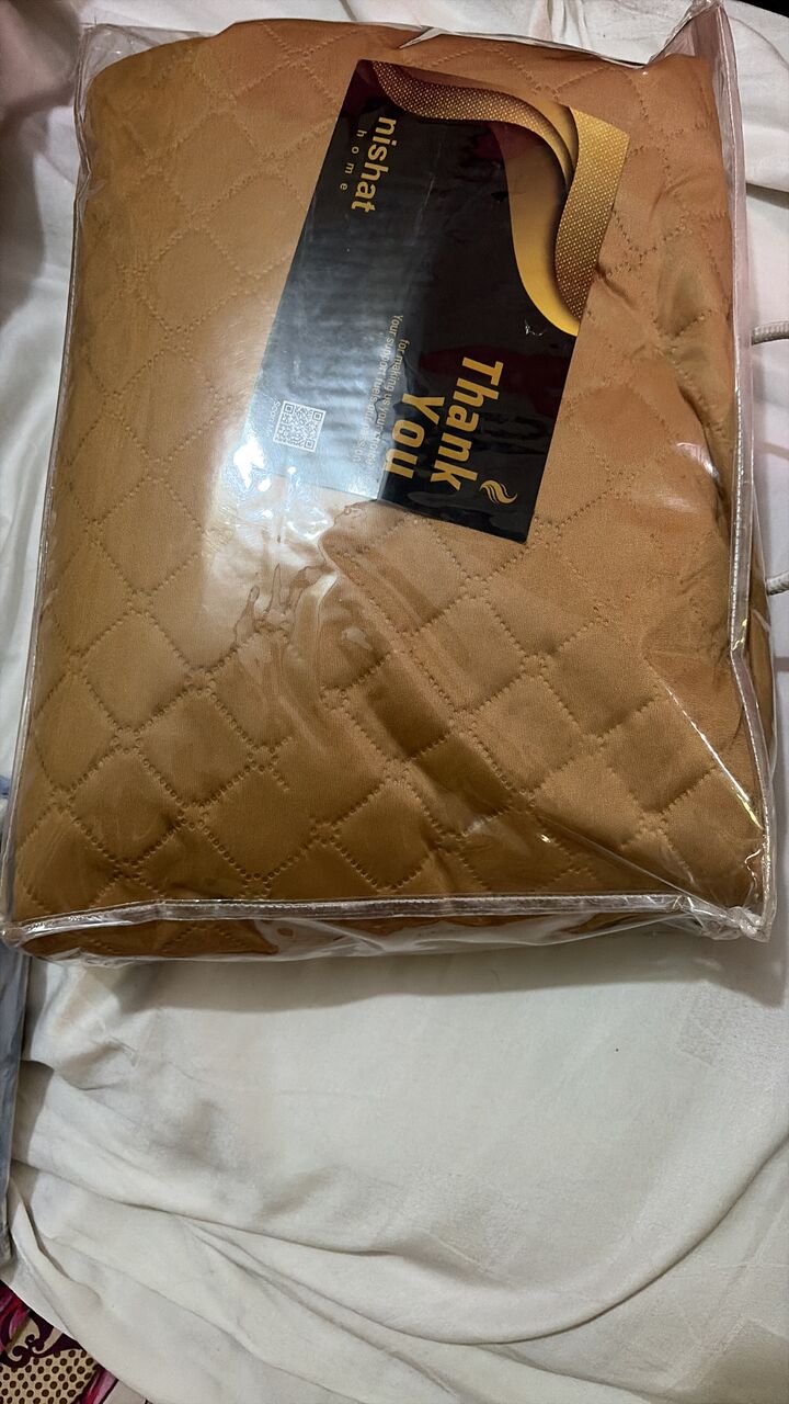 Riyadh, Furniture, SAR 550,  Mattress Protector Bed Sheet
