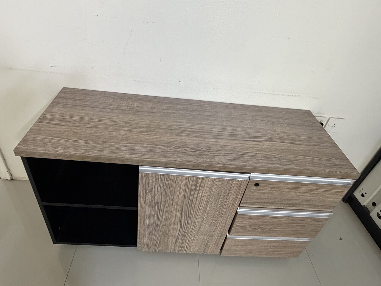 Riyadh, Furniture, SAR 550,  Office Table