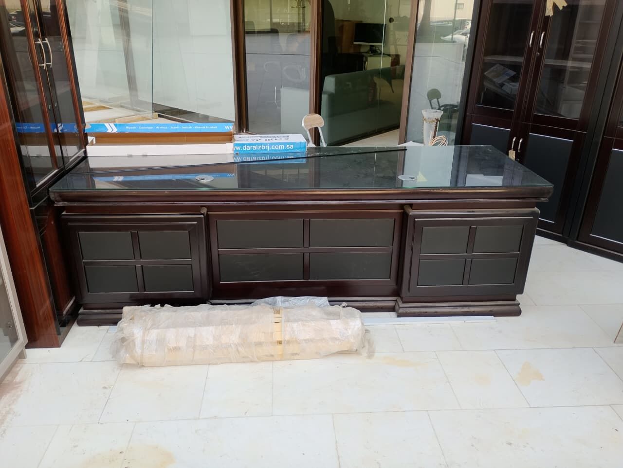 Riyadh, Furniture, Office Tables – طاولات مكتبية & Office Cupboards – خزائن مكتبية