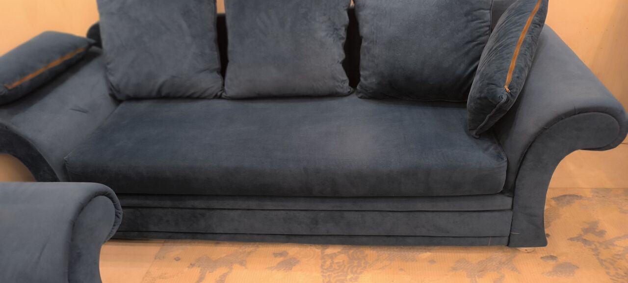 Yanbu, Furniture, SAR 1000,  7 Seater Sofa Excellent Condition