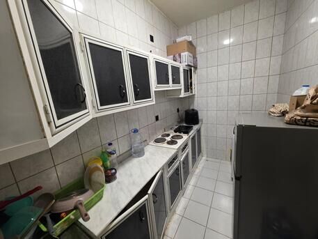 Al Muruj, Rooms for Rent, Furnished,  1 BR,  One Room Available In A 2 Bedroom Apartment In Al-Muruj (very Close To Metro 300meters)