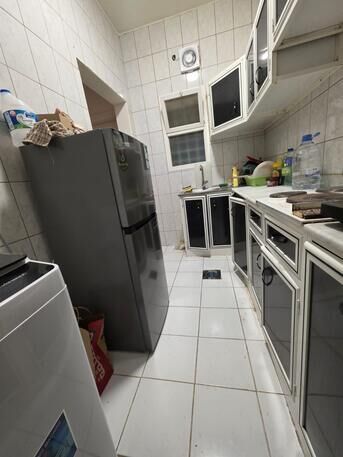 Al Muruj, Rooms for Rent, Furnished,  1 BR,  One Room Available In A 2 Bedroom Apartment In Al-Muruj (very Close To Metro 300meters)