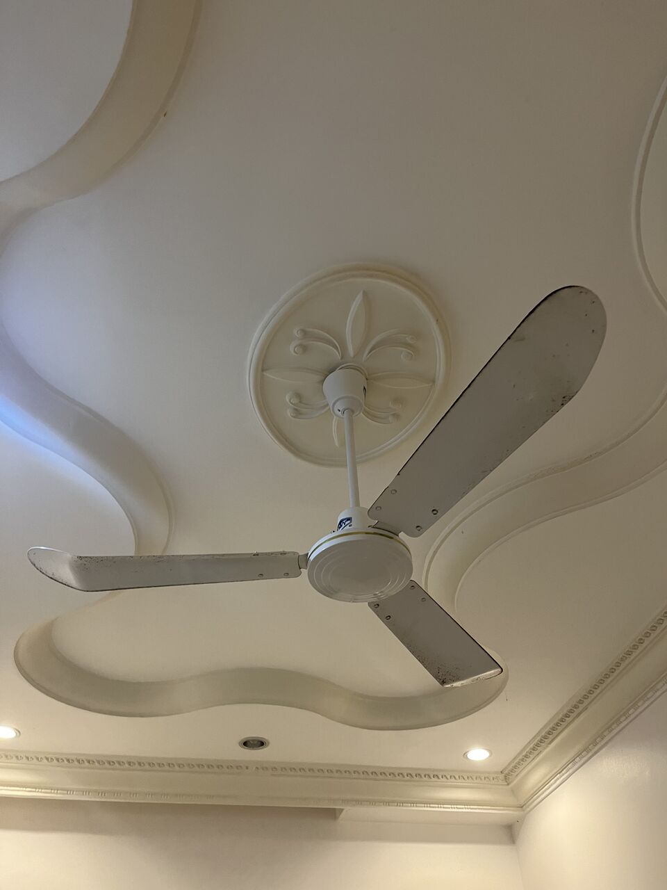 Riyadh, Furniture, SAR 300,  Kitchen Pantry And Ceiling Fans For Sale