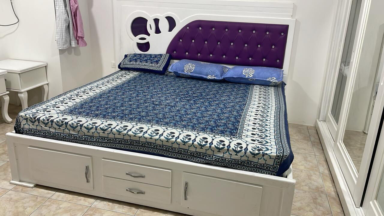 Al Malaz, Furniture, SAR 1750,  COMPLETE BEDROOM SET FOR SALE &ndash; SAR 1750/-