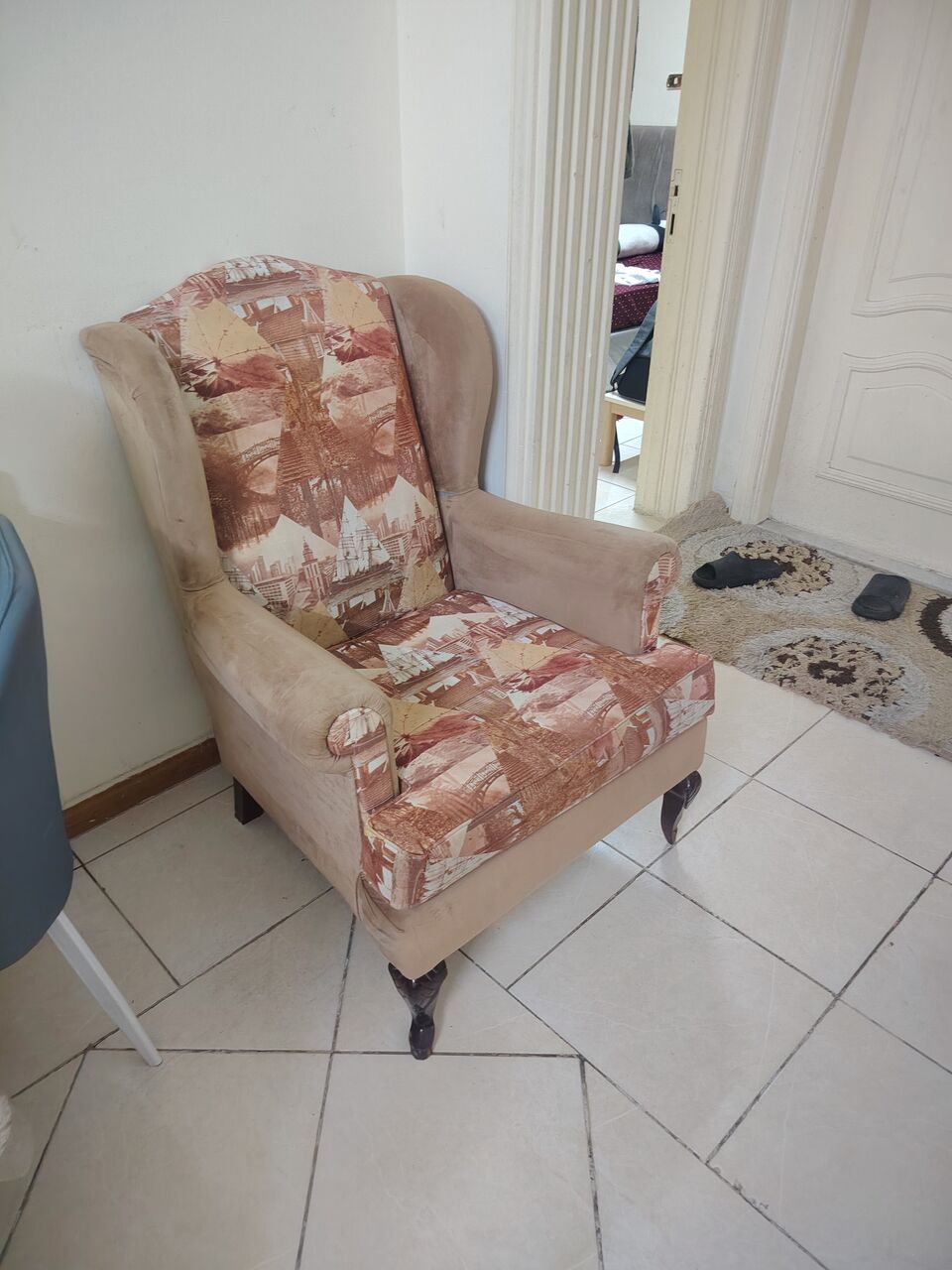Jeddah, Furniture, SAR 1000,  9 Seater Sofa Set In Excellent Condition