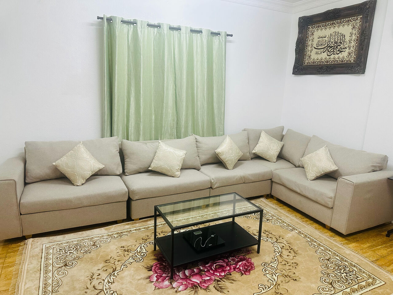 Jubail, Furniture, SAR 900,  8 Seater Sofa For Sale