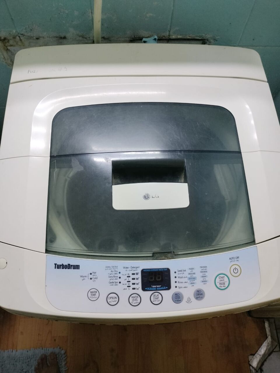 Jeddah, Furniture, SAR 1500,  House For Rent On From 15-November-26 Some House Items Are On SaleBed Set, Washing Machine