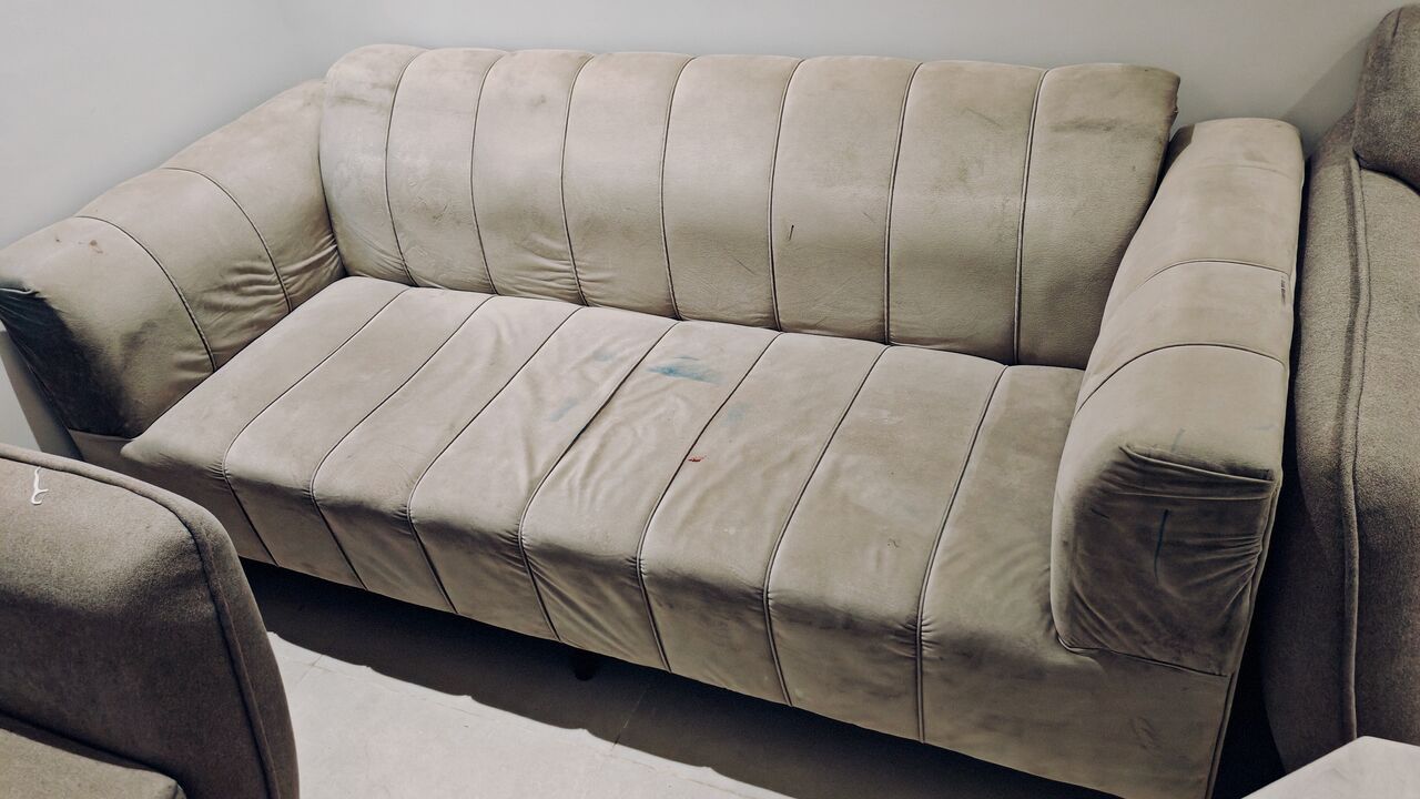 Riyadh, Furniture, SAR 600,  Sofas 3+2+1+1 For Sell