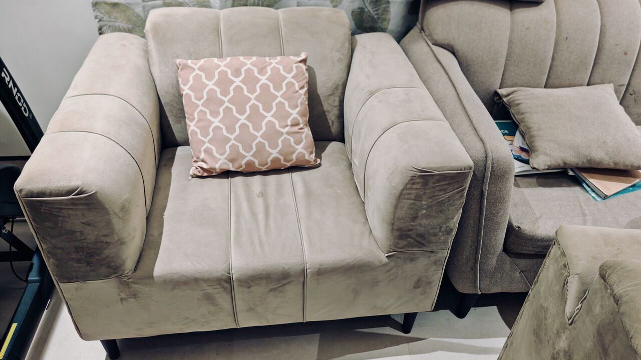 Riyadh, Furniture, SAR 600,  Sofas 3+2+1+1 For Sell