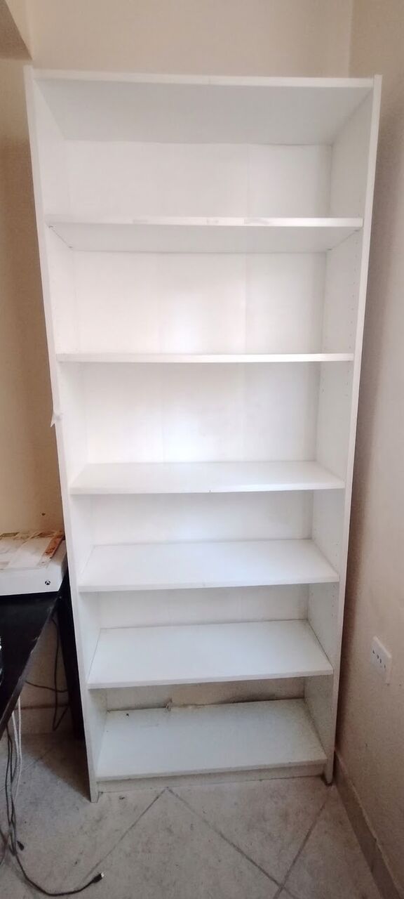 Al Malaz, Furniture, SAR 75,  Tall White Wooden Bookshelf / 6-Tier Shelving Unit &ndash; Good Condition