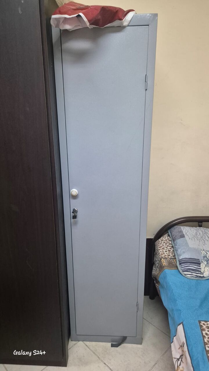 Al Malaz, Furniture, SAR 50,  Single Door Metal Locker / Steel Storage Cabinet With Key &ndash; Good Condition