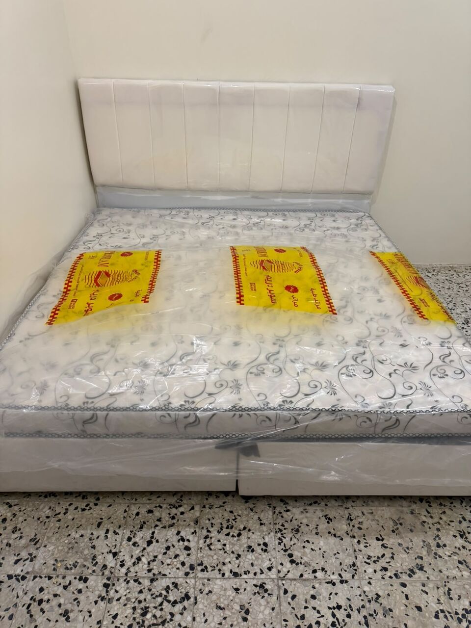 Jeddah, Furniture, SAR 5,  All Kinds Of Single Bed Medium Bed And Double Bed Available