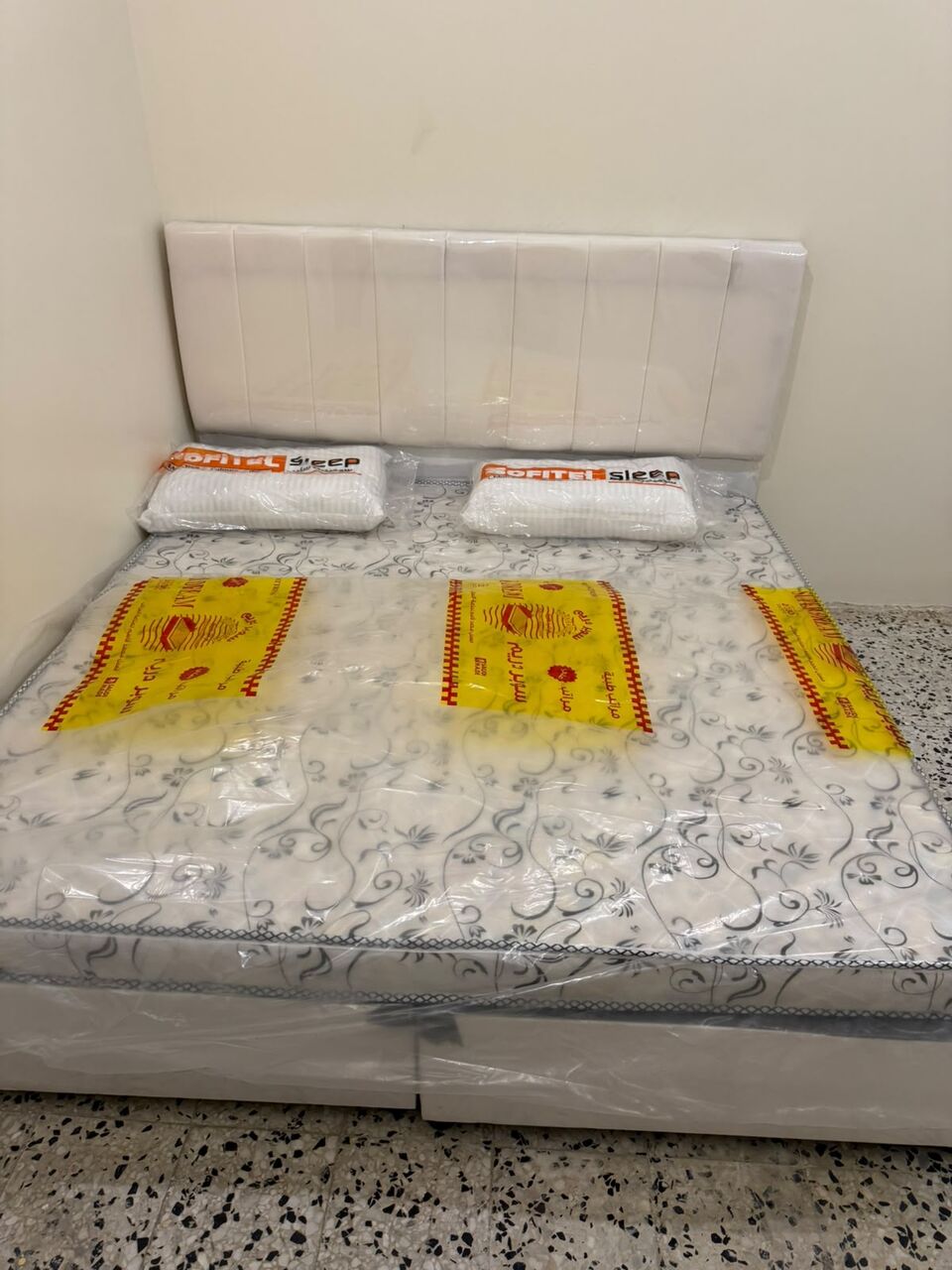 Jeddah, Furniture, SAR 5,  All Kinds Of Single Bed Medium Bed And Double Bed Available
