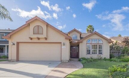 New York, Business, Salinas Homes For Sale