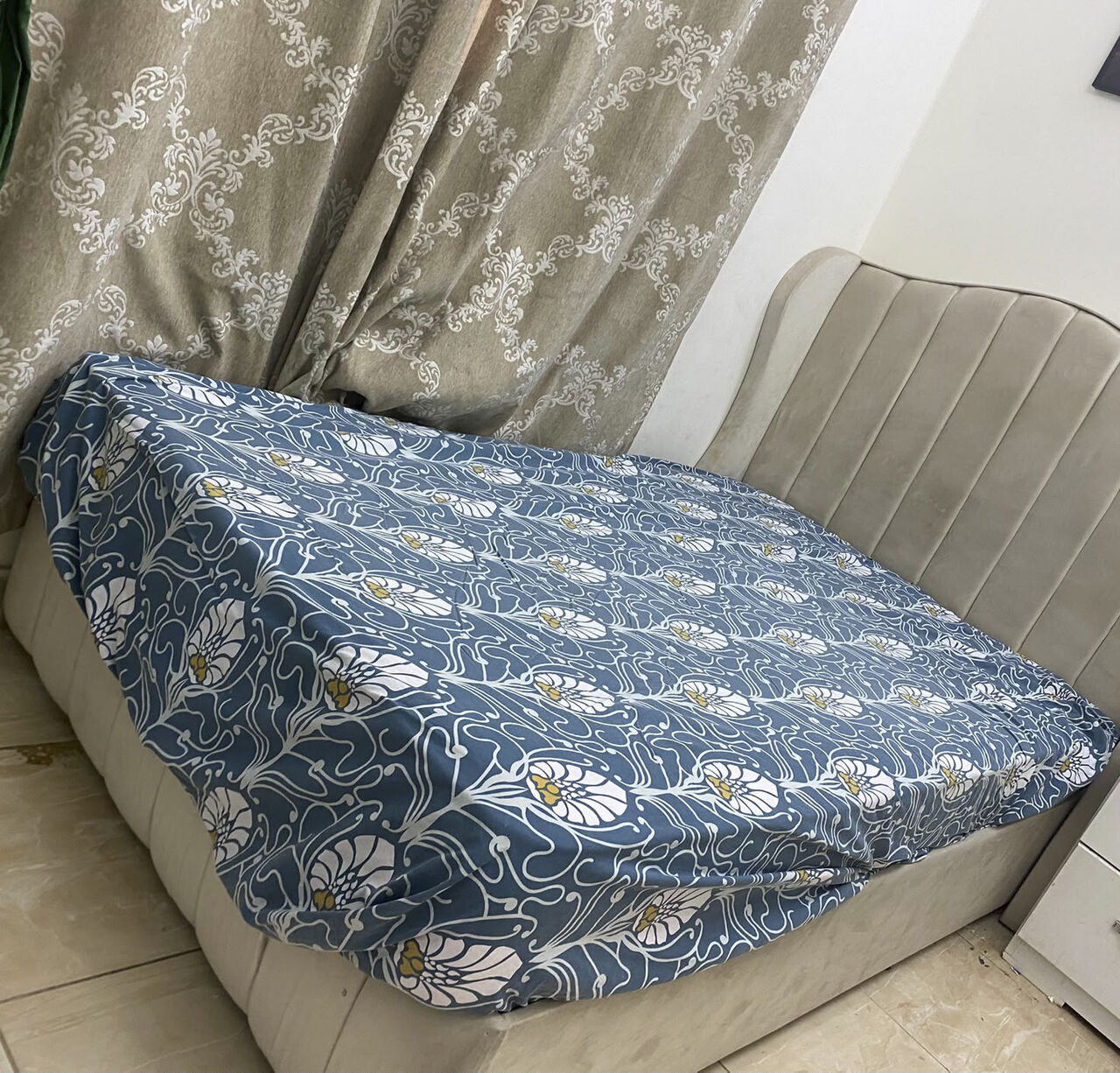 Riyadh, Furniture, SAR 100,  3 Beds With Price Negotiable