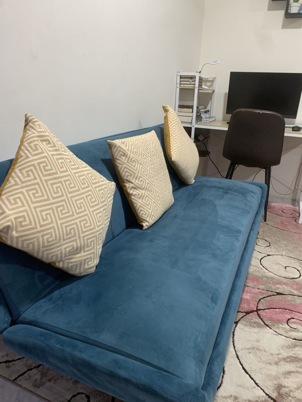 Dammam, Furniture, SAR 450,  Sofa Com Bed