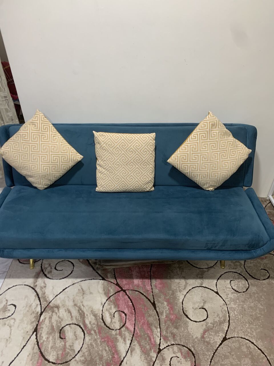 Dammam, Furniture, SAR 450,  Sofa Com Bed