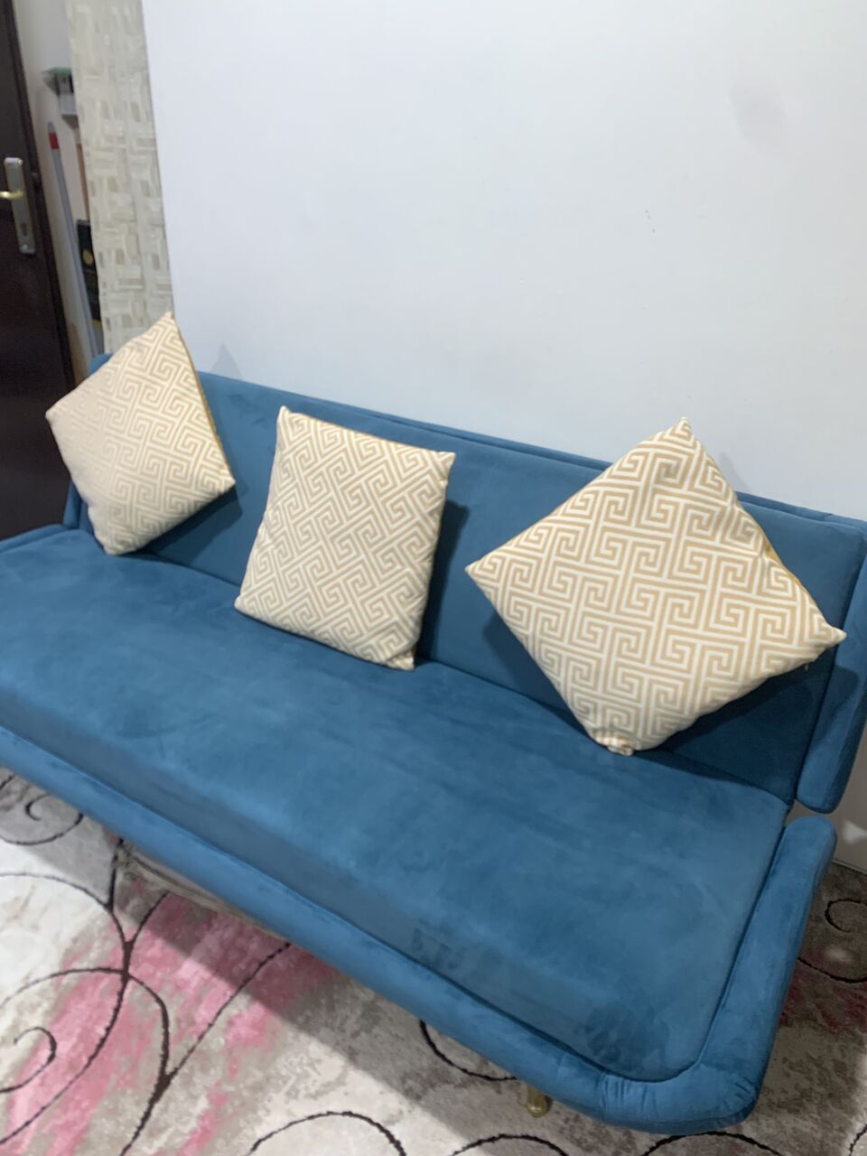 Dammam, Furniture, SAR 450,  Sofa Com Bed