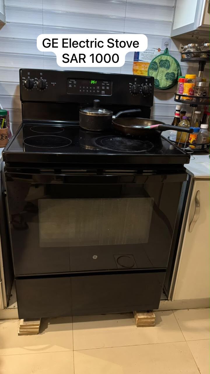 Riyadh, Furniture, SAR 100,  Various Furniture And Appliances For Sale Due To Final Exit
