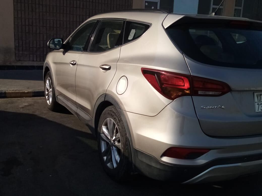 Dammam, Vehicles, Cars & Trucks , SAR 32000,  Hyundai Santa Fe 2016 (new Shape),  2016,  Automatic,  350000 KM,  🚘 Hyundai Santa Fe  – New Shape – For Sale  • Model:  • Engine: 2.4L • Mileage: 3