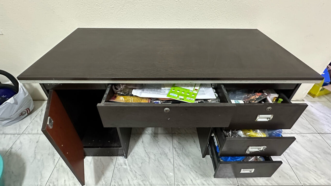 Jubail, Furniture, SAR 275,  Office Table