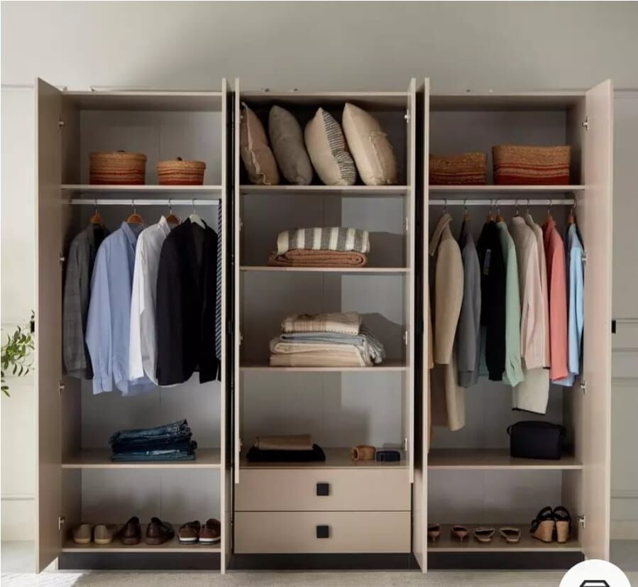 Jeddah, Furniture, SAR 2000,  Spacious Wardrobe For Sale
