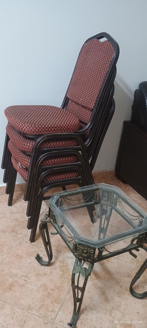 Ras Tanura, Furniture, SAR 200,  6 Good Chairs With One Small Table.
