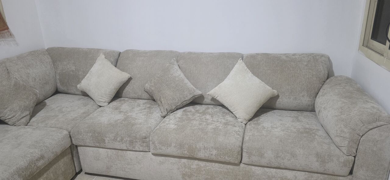 Khobar, Furniture, SAR 999,  5-Month-Old L-Shaped Sofa ( 6 Seater) &ndash; Excellent Condition | 5 Years Warranty