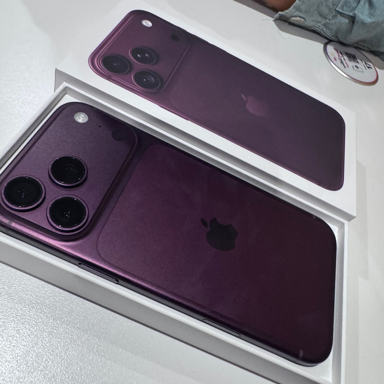 Dammam, Mobile Phones, SAR 6500,  I Phone 18 Pro Max (256) Burgundy