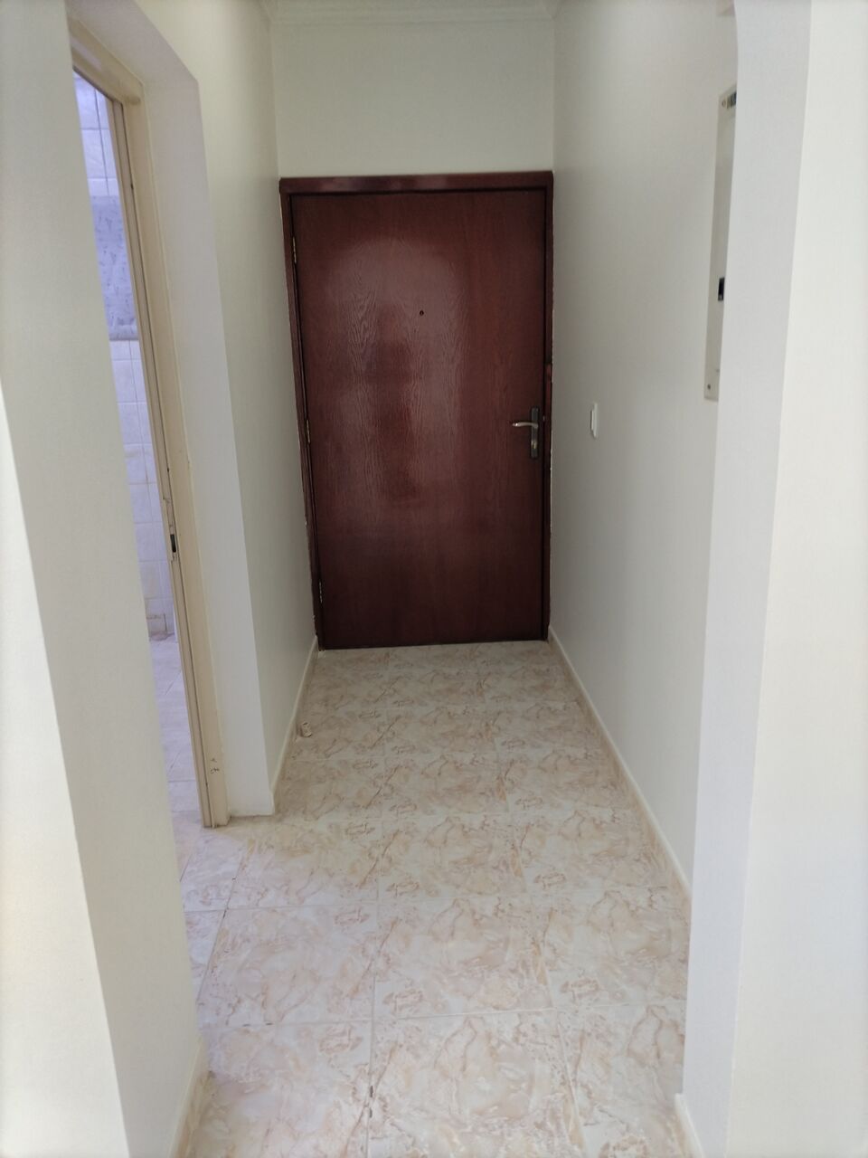 Khobar, Apartments, Flats, Houses & Villas, SAR 23500/year,  4 BR,  Family Apartment For Rent :(4 Rooms Hall Two Bathrooms Kitchen Entrance