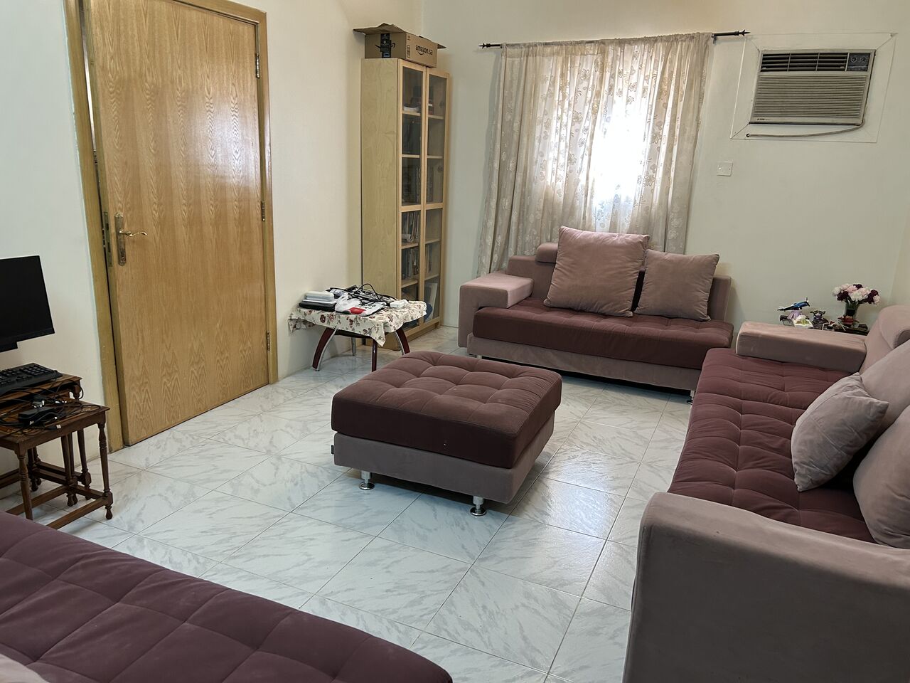 Al Wizarat, Furniture, SAR 350,  Sofa Set