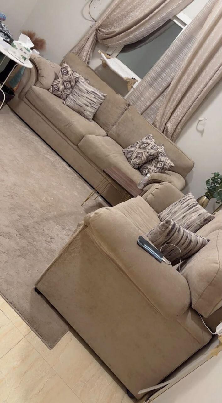 Naseem, Furniture, SAR 400,  6 Seater Sofa Set For Sale In Naseem.056 702 5138