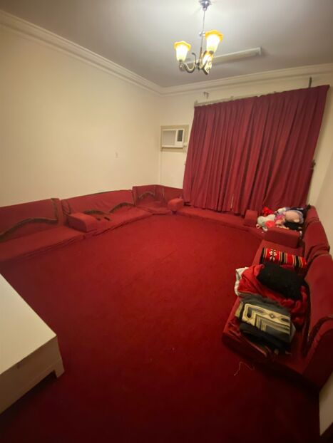 Al Jubail Al Balad, Furniture, SAR 500,  MAJLIS FOR SALE (PRICE NEGOTIABLE)