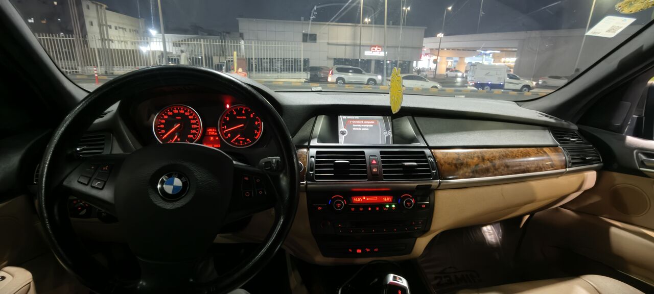 Dammam, Vehicles, Cars & Trucks , SAR 26000,  BMW X5 6 Cylinder Turbo,  2011,  Automatic,  301000 KM,  Bmw  6 Cylinder Twin Turbo