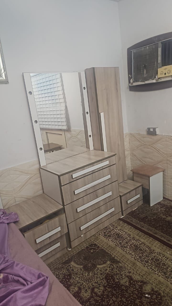 Jeddah, Furniture, SAR 1099,  Like Brand New Bed With Stylish Dressing Table And 5 Doors Almirah For Sale