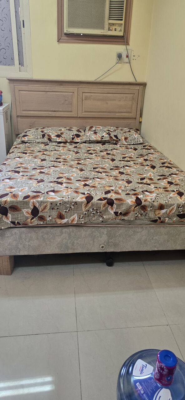 Khobar, Furniture, SAR 650,  Queen Bed, Dinning Table, Cupboard