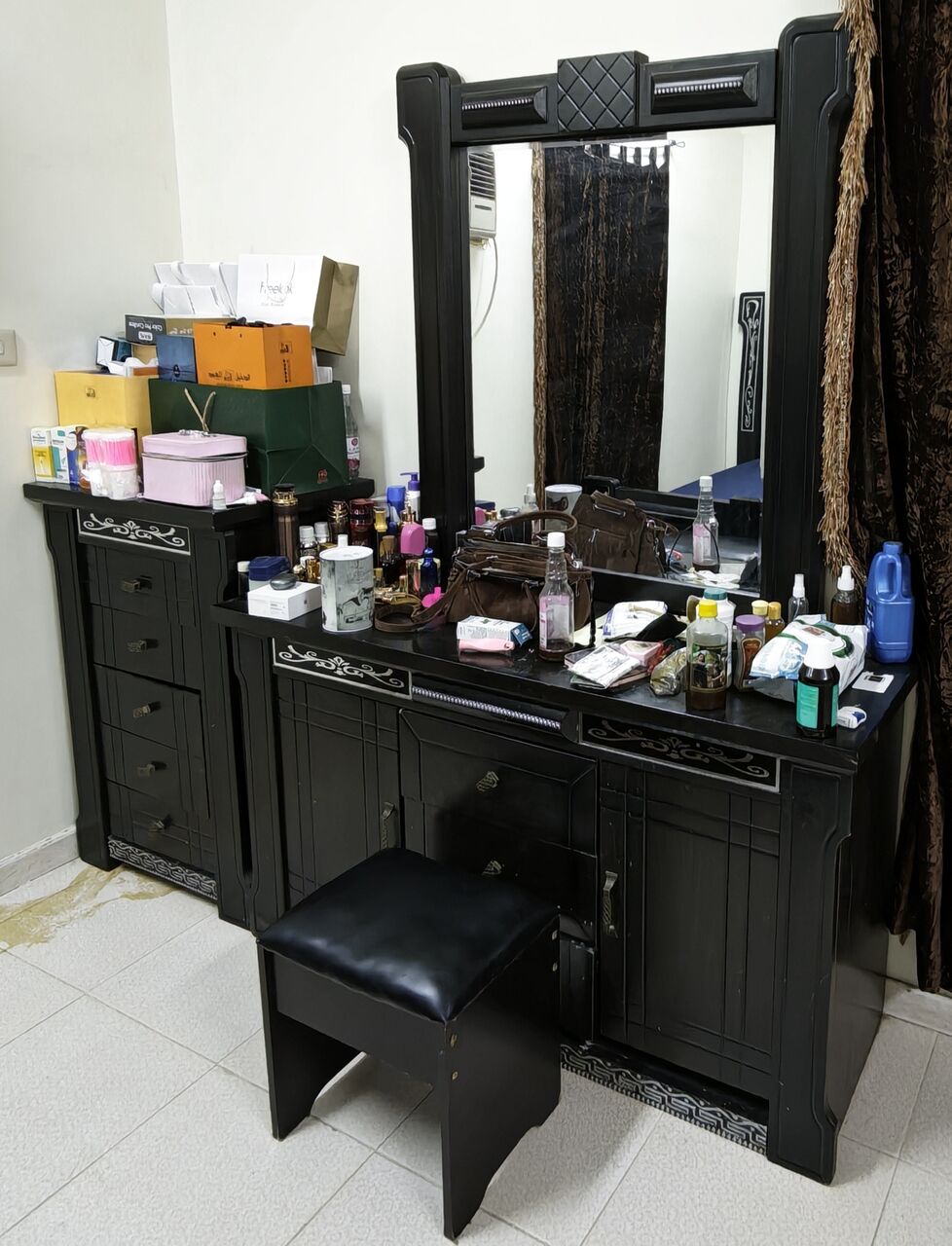 Yanbu, Furniture, SAR 550,  Complete Bed Set For Sale