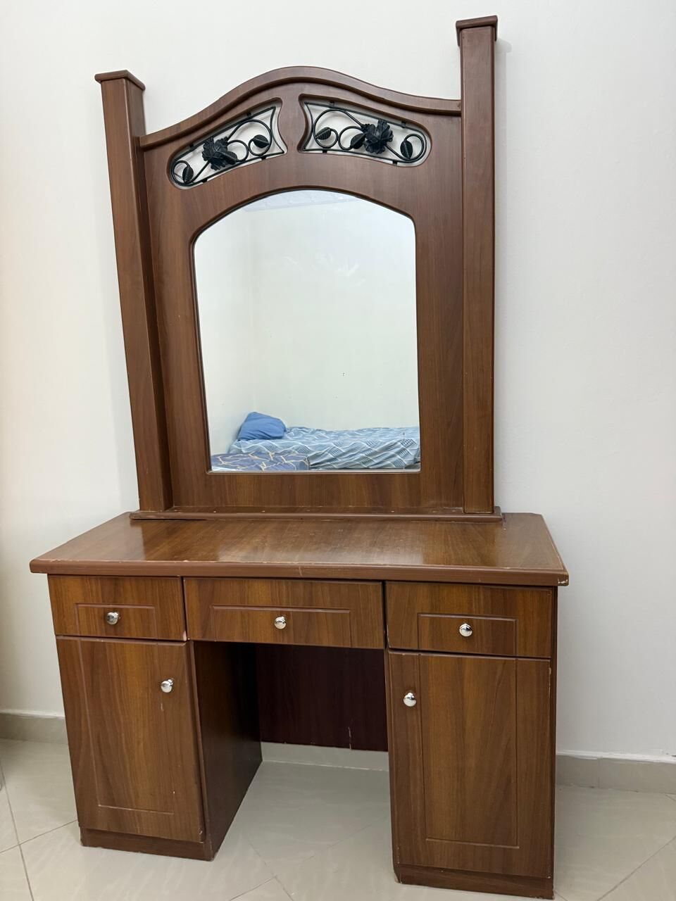 Al Mursalat, Furniture, SAR 2100,  Bedroom Furniture & Computer Desk For Sale &ndash; Al-Mursalat, Riyadh