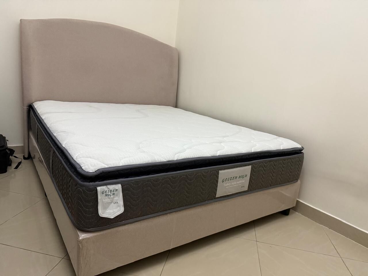 Al Mursalat, Furniture, SAR 2100,  Bedroom Furniture & Computer Desk For Sale &ndash; Al-Mursalat, Riyadh