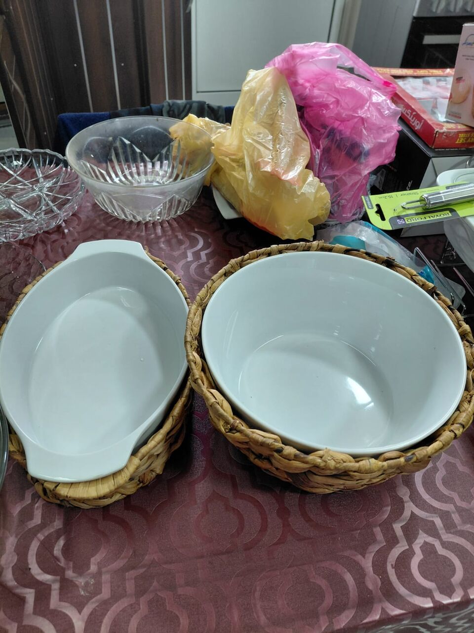 Al Khobar Al Shamalia, Furniture, SAR 60,  Dishes
