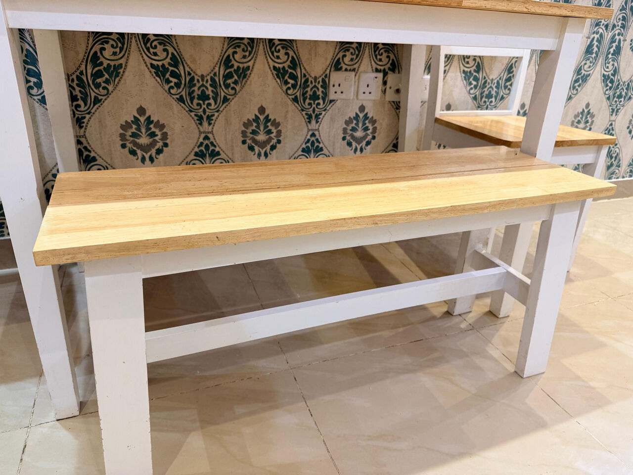 Riyadh, Furniture, SAR 490,  FOR SALE: HOMEBOX 4-SEATER DINING TABLE SET